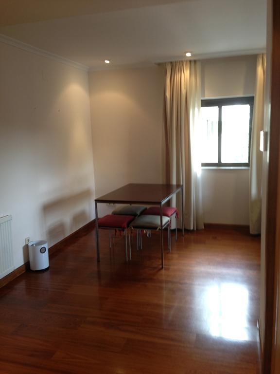 Hotel Escuela Madrid Ruang foto